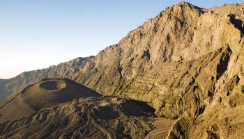 4 Days Mt Meru Trekking Tour